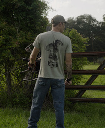 Buzzard Roost Saddles Feast On Kings Shirt