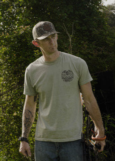 Buzzard Roost Saddles Feast On Kings Shirt